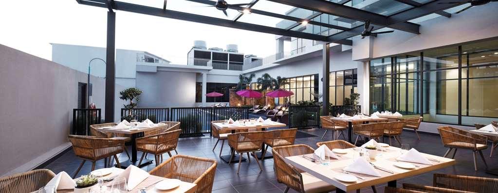 Hilton Garden Inn Puchong Εστιατόριο φωτογραφία